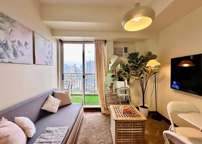Prisma Residences By Kozy Mood Near Bgc Apartment Manila