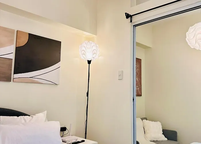 Prisma Residences By Kozy Mood Near Bgc Manila