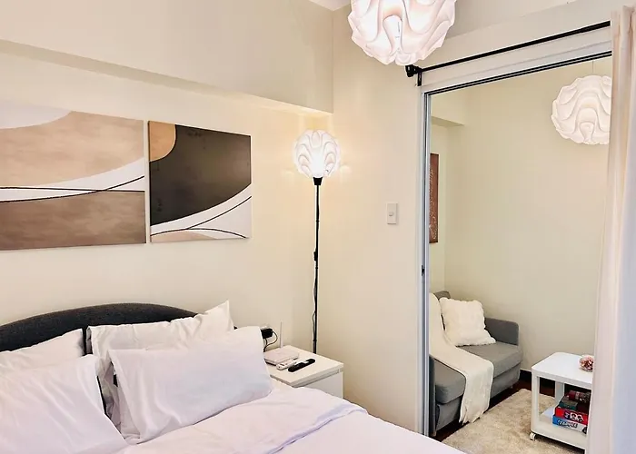 Prisma Residences By Kozy Mood Near Bgc Apartment *