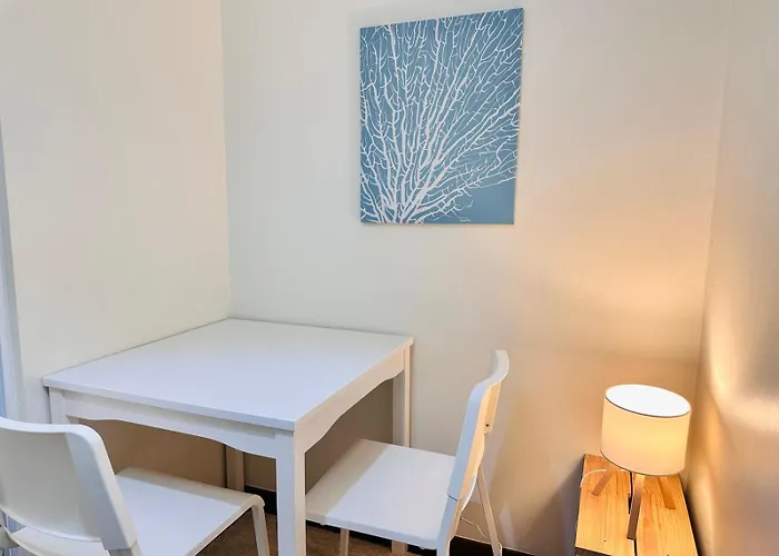 Prisma Residences By Kozy Mood Near Bgc Apartment *